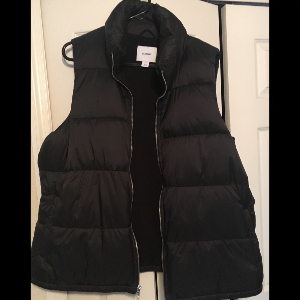 OLD NAVY BLACK VEST XXL...